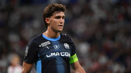OM: "La définition du faux bon joueur", Dugarry taille Balerdi après son début de saison raté