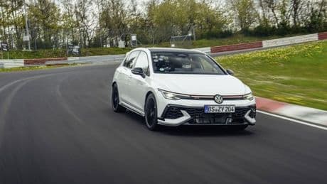 Golf GTI Edition 50 rompe récords: El Volkswagen de serie más rápido en Nürburgring Nordschleife