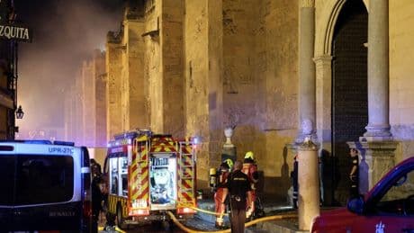 La mosquée-cathédrale de Cordoue réchappe à un incendie