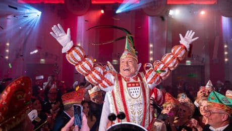 Köln: Karneval-Buchungschaos trifft kleine Gesellschaften hart