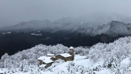 Hallan el cadáver de uno de los dos excursionistas desaparecidos en el Pirineo francés en invierno