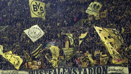 El Borussia Dortmund prohíbe al partido ultra Alternativa para Alemania (AfD) usar sus colores en campaña electoral