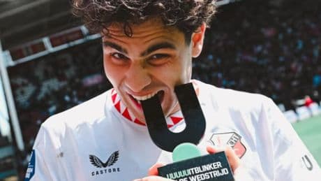 “Está a un nivel superior”: Miguel Rodríguez llama a la puerta de Santi Denia