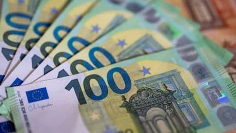 Ingolstadt: Falsche Staatsanwälte erbeuten 180.000 Euro von Senior
