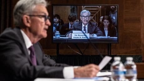 Trump Administration Keeps Pressure on Powell Over Rate Cuts and Renovations