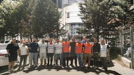 Rodaport’ta sendikalı işçi işten atıldı, limanda direniş başladı: “Patron sendikayı tanısın, arkadaşımız işe geri alınsın”