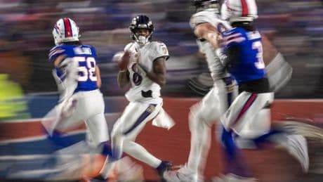 NFL RedZone Will Have Commercials This Season, Host Scott Hanson Says
