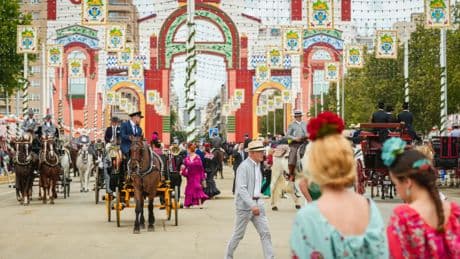 Varias reyertas en el entorno de la feria de Sevilla dejan tres detenidos y dos heridos, uno menor