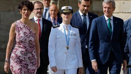 La princesa de Asturias recibe la Medalla de Oro de Galicia, «una tierra de acogida»
