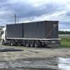 Angriff auf Putins Bomber: Mit Stöcken und Steinen – russische Trucker versuchten die ukrainischen Drohnen zu stoppen
