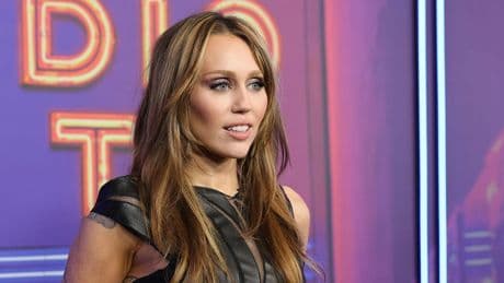 Miley Cyrus' 'brutal infection' has doctors discussing possible causes