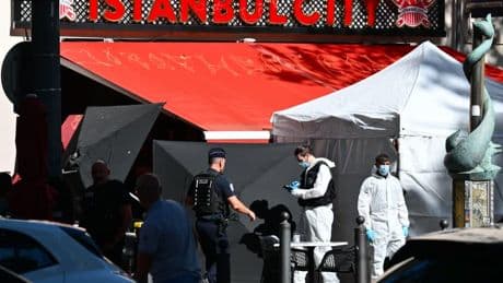 Contrôle judiciaire, troubles psychiatriques… Le profil du suspect de l'attaque au couteau à Marseille
