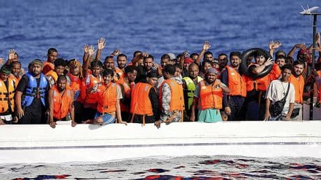 Lampedusa, epicentro migratorio de Europa: "Los desembarcos son continuos"