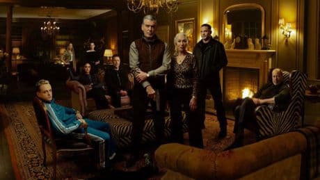Dónde ver &#039;Tierra de mafiosos&#039;, la serie de Guy Ritchie con Tom Hardy y Pierce Brosnan
