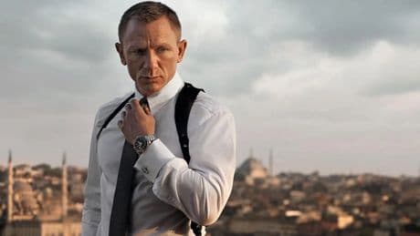 James Bond ya tiene guionista y es el creador de una de las mejores series británicas que has visto