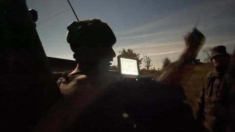 Defensa convoca a hackers y expertos en IA en busca de aplicaciones para el campo de batalla