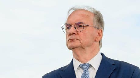 Interview mit Reiner Haseloff: „Von der Leyen weiß, dass sie den Green Deal so nicht weiterführen kann“