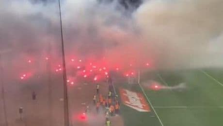 Desmedida represalia de los hinchas del Hajduk Split contra sus jugadores por la eliminación de la Conference