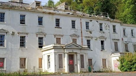 Historic Stirling property targeted by vandals as locals raise security concerns