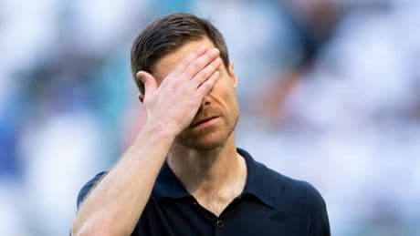 Verschossener Elfmeter in der Nachspielzeit – Xabi Alonsos Debüt misslingt