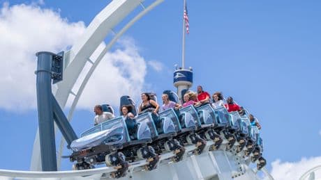 No more long lines? AI and other new technologies are transforming amusement parks this summer.
