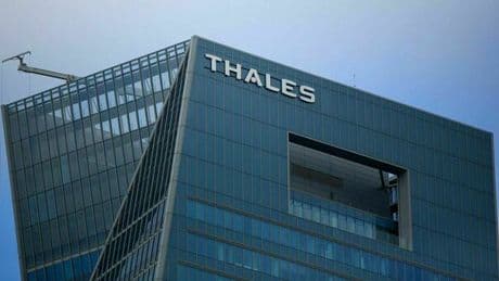 Thales, cresce l'utile del 6% nel semestre. Riviste al rialzo le stime di fatturato per il 2025