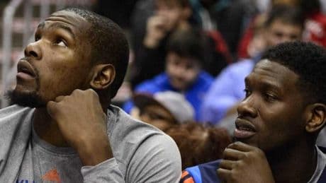 Un viejo amigo, la llave para desencallar la salida de Kevin Durant de los Phoenix Suns