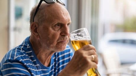 Bier und Medikamente: Wechselwirkungen beachten