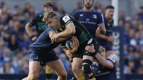 Rugby: Hechtsprung und Flankenlauf