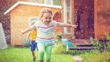 'Entitled neighbour yelled at my three-year-old daughter for horrible reason'
