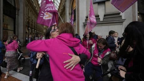 Italie: les couples de mères enfin reconnus par la loi