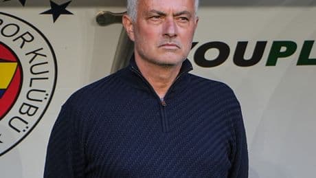 Mourinho, volta para o teu país!