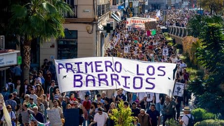 Málaga anuncia una moratoria de tres años para nuevas viviendas turísticas