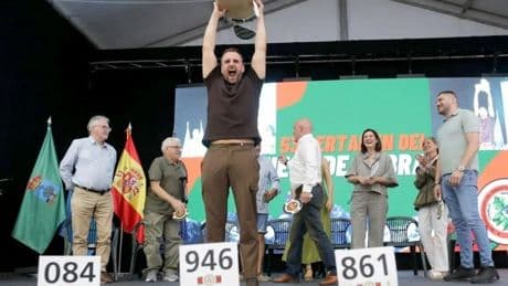 Paga 37.000 euros por el mejor queso cabrales y se le cae al suelo