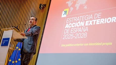 Albares apuesta por unas “relaciones estrechas” con EEUU pero sin “seguidismo” a Trump