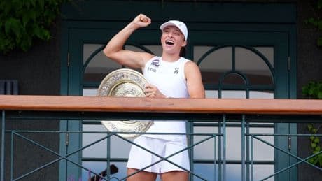 Iga Swiatek fires back at her doubters by winning maiden Wimbledon title