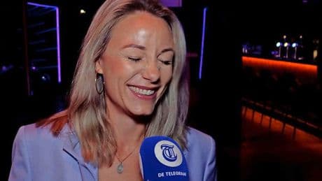 Jorna (37) schreef boek over non-monogamie: ‘Date met z’n vieren gehad’