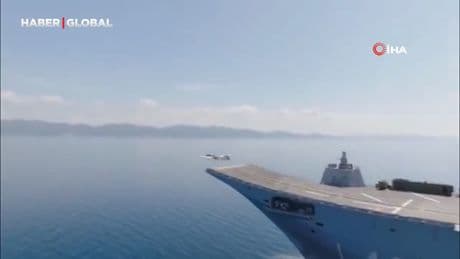Bayraktar TB3’ün "Kısa Pistli Gemiden Tam Otonom Kalkış-İniş Testleri" başarıyla gerçekleşti