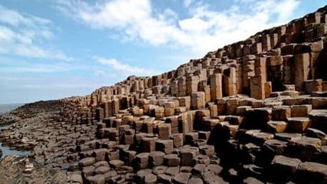 Chaos in Ireland as tourists spark massive row over common issue at Giant's Causeway