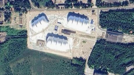 Vladimir Putin expands nuclear missile base after test at frozen site kills five in radiation leak