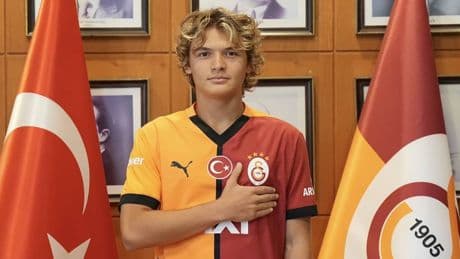 Galatasaray'da bir ayrılık daha: Efe Akman İspanya'ya gidiyor