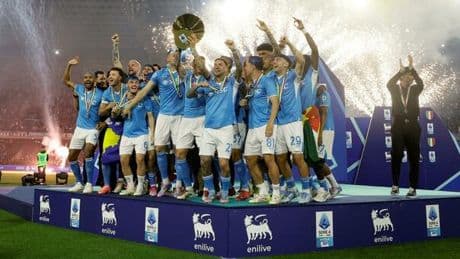 Scudetto Napoli: conti in ordine, spending review, programmazione. Il modello "imprenditoriale" made in Centro-Sud che fa scuola
