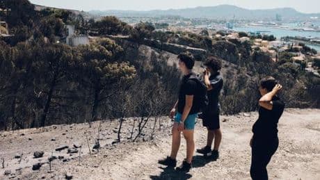 « Il n’y a plus rien de récupérable » : à Marseille, après l’incendie, des habitants traumatisés par l’ampleur des dégâts