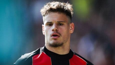 Milos Kerkez to suffer immediate Liverpool blow as £40m star 'flies back to UK'