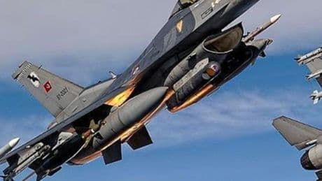 Libya'da görevli pilot albay Maden şehit oldu