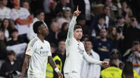Valverde evita que el Real Madrid dimita de la Liga