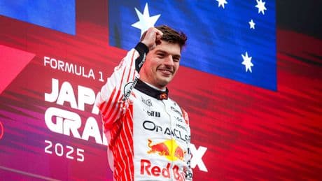 Muss ER Platz machen? - Neues Mercedes-Gerücht um Verstappen