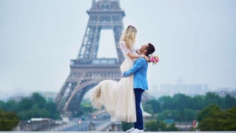 Paris: Paar verkauft Tickets für eigene Trauung