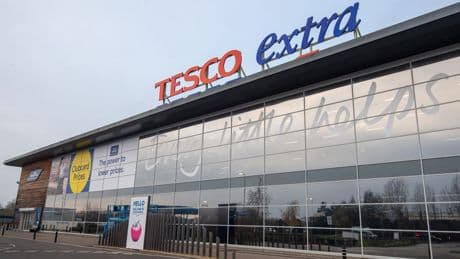 Tesco apologise for mistakenly telling shoppers they received £100 in Clubcard points