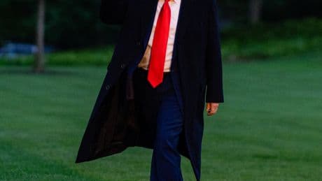 Pivoting From Tax Cuts to Tariffs, Trump Ignores Economic Warning Signs